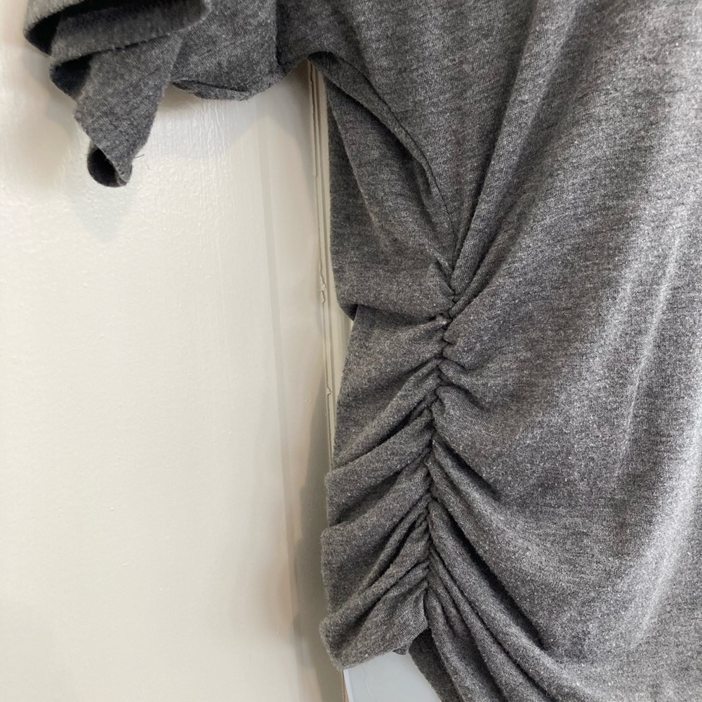 Espresso Charcoal Floral Women's Tee - Picture 4 of 6